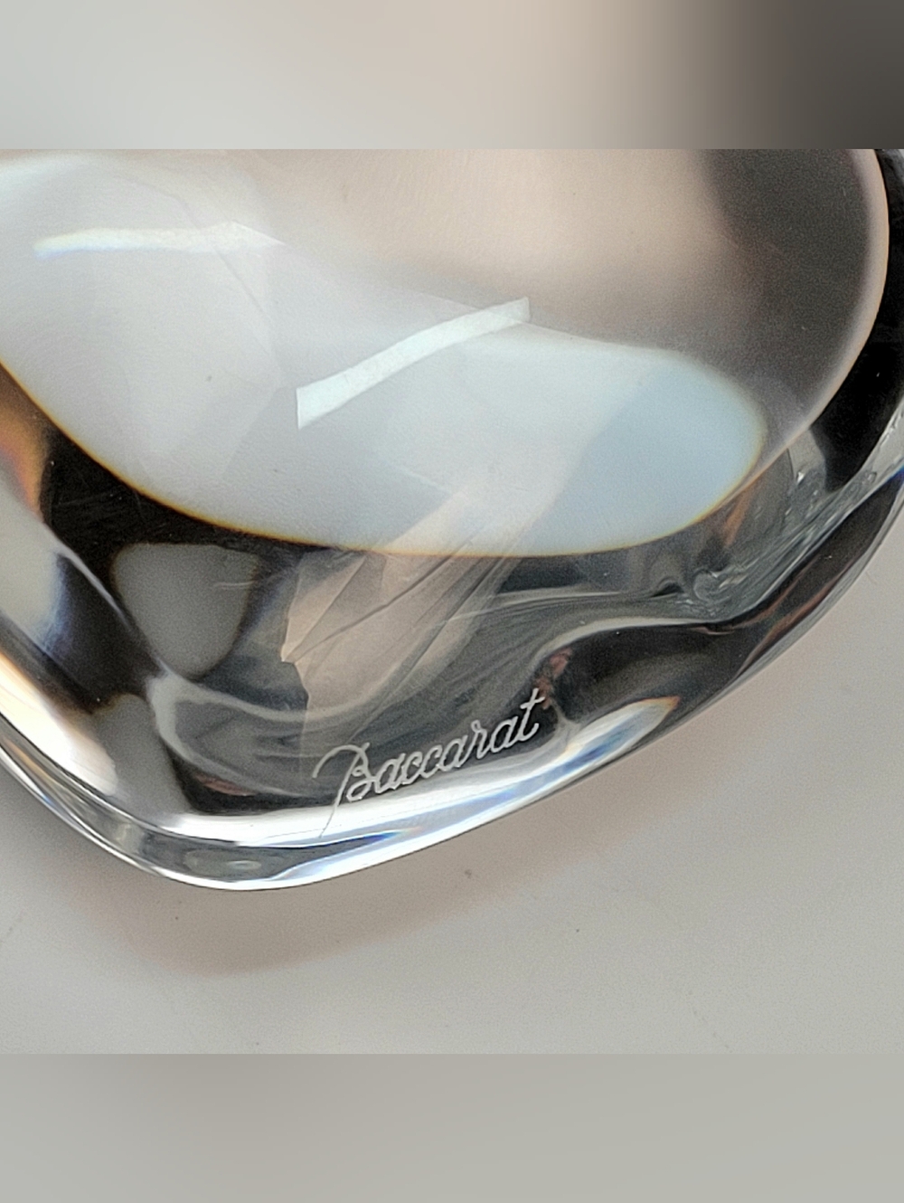 Baccarat Crystal Puffed Heart Paperweight 3" x 3" France Amor 1990's - Picture 4 of 10